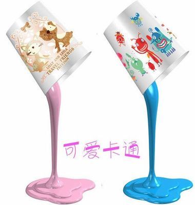 创意泼倒油漆桶台灯 点亮家居艺术与浪漫的奇妙融合
